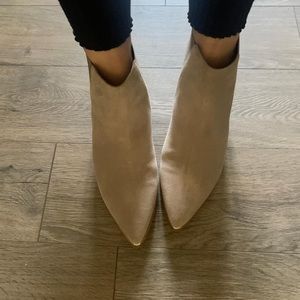 Marc Fisher Yale Bootie in cloud